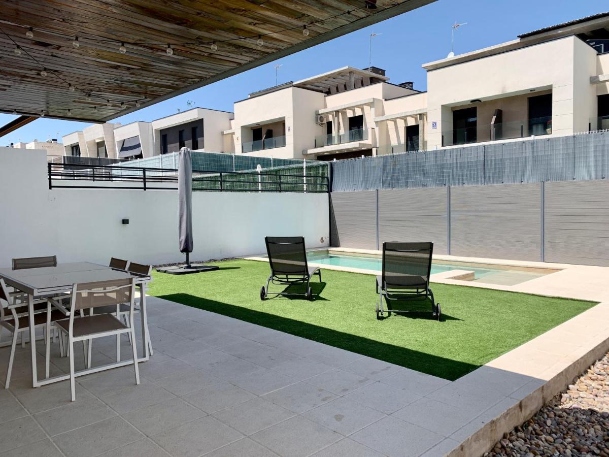 Chalet Con Piscina Privada A 25 Min De Madrid Arroyomolinos Extérieur photo